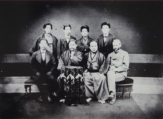 Рис. 2. Руководители компании Mitsubishi. Источник: www.bk.mufg.jp/global/aboutus/origins/mb_1870.html