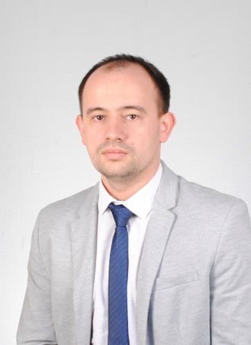 Денис Ковалёв, заместитель директора департамента клиентского сервиса «Открытие Инвестиции»