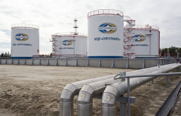 На сундук мертвеца... Часть первая «Сургутнефтегаз» и «Саратовский НПЗ»